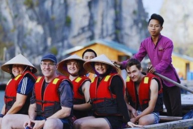 Hanoi - Tuan Chau Marina - Halong Bay - Sung Sot Cave - Luon Cave - Titop Island - Tuan Chau Marina – Hanoi (L)